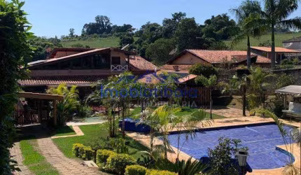 Chácara à venda em Condomínio Fechado - Piracaia - 1000 m²