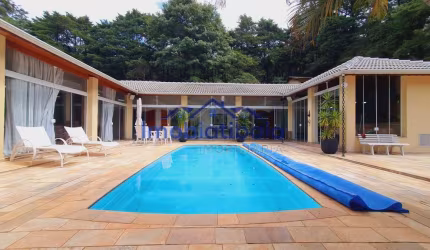 Chácara com lago à venda Vale das Pedras em Atibaia - 5570m²