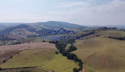 Fazenda à venda com 18 alqueires, 435.600m² - Região Bragantina