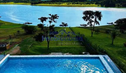 Chácara pé na água à venda cond. Porto Laranjeiras - Piracaia - 4.000m²