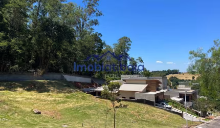 Terreno à venda no Cond. Quintas da Boa Vista em Atibaia - 600m²