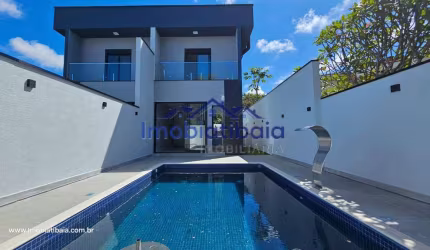 Sobrado à venda Vila Petrópolis em Atibaia - 225m²