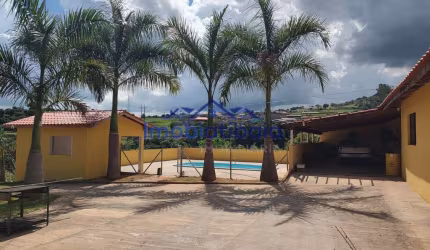 Chácara à venda em Bragança Paulista - Recanto da Montanha Menin - 1380m²