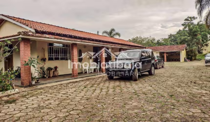 Sítio à venda em Nazaré Paulista - Bairro Mascate - 3 alqueires