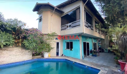 Sobrado com 3 dormitórios à venda, 200 m² por R$ 950.000,00 - Aparecida - Santos/SP