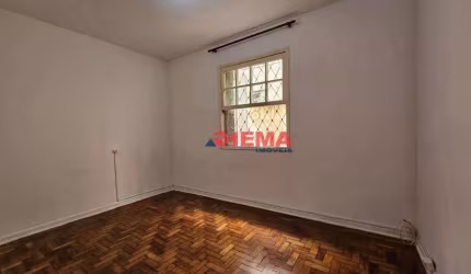 Apartamento com 2 dormitórios à venda, 66 m² por R$ 350.000,00 - Gonzaga - Santos/SP