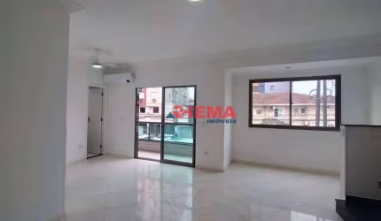 Sobrado com 3 dormitórios à venda, 197 m² por R$ 1.070.000,00 - Embaré - Santos/SP