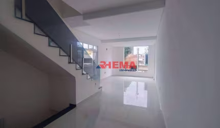 Sobrado com 3 dormitórios à venda, 141 m² por R$ 1.300.000,00 - Embaré - Santos/SP