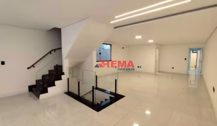Sobrado com 3 dormitórios à venda, 250 m² por R$ 2.180.000,00 - Embaré - Santos/SP