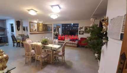 Apartamento com 3 dormitórios à venda, 117 m² por R$ 1.300.000,00 - Embaré - Santos/SP