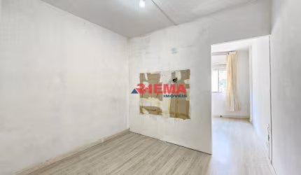Kitnet com 1 dormitório à venda, 39 m² por R$ 220.000,00 - José Menino - Santos/SP