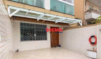Casa com 4 dormitórios para alugar, 254 m² por R$ 6.000,01/mês - Marapé - Santos/SP
