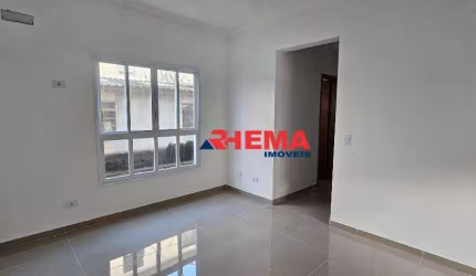 Sobrado com 2 dormitórios à venda, 103 m² por R$ 721.000,00 - Marapé - Santos/SP