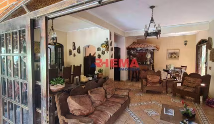 Sobrado com 4 dormitórios à venda, 500 m² por R$ 2.250.000,00 - Morro Nova Cintra - Santos/SP