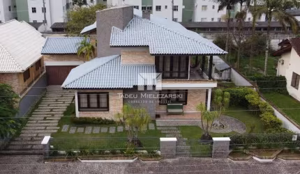Casa no Centro em Tijucas