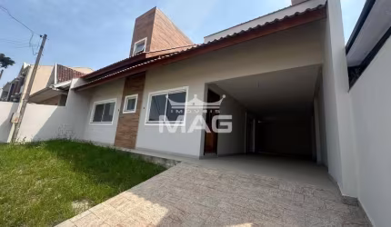 Casa em condomínio fechado com 3 quartos à venda na Rua Maiorca, 104, Santa Terezinha, Colombo por R$ 850.000
