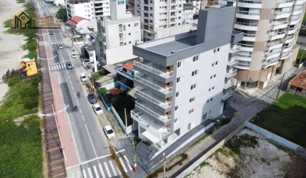 Apartamento frente mar em Navegantes