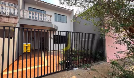 Sobrado com 3 dormitórios para alugar, 167 m²
