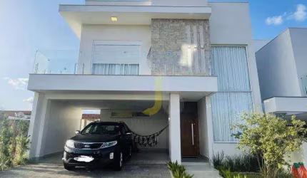 SOBRADO EM CONDOMINIO FECHADO