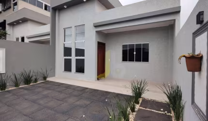 Casa com 3 dormitórios à venda, 89 m² por R$ 465.000,00 - Jardim Piovesan - Cascavel/PR