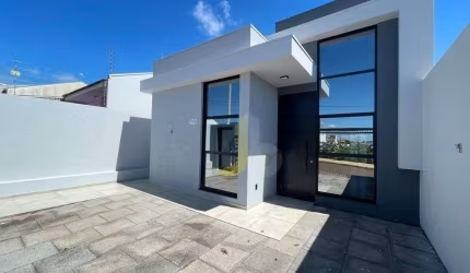 Casa no 14 de Novembro com suíte + 2 quartos
