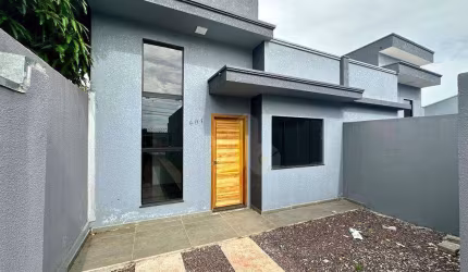 Casa com 1 suite mais 2 quartos no Consolata