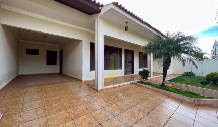 Casa com 2 Suítes + 2 dormitórios à venda, 318 m² por R$ 1.200.000 - Cancelli - Cascavel/PR