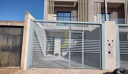 Sobrado com 3 quartos à venda, 117 m² por R$ 525.000 - Siena - Cascavel/PR