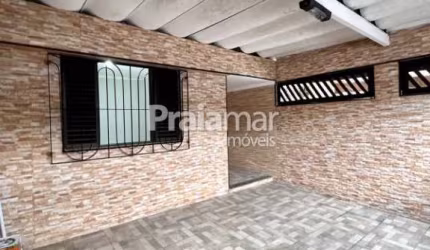 Casa 03 dormitórios/ 1 Suíte/ 90 m² / 02 vagas/ Parque São Vicente | São Vicente | SP.