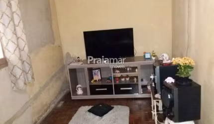 NÃO FINANCIA | Sobrado | 03 dormitorios I 01 vaga de garagem I Vila São Jorge - São Vicente.