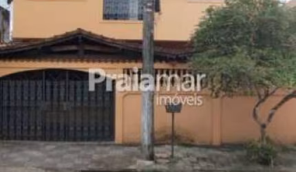 Casa Sobrado | Esplanada dos Barreiros - São Vicente | 03 Dorm | 02 Suítes | 02 Vagas de garagem.