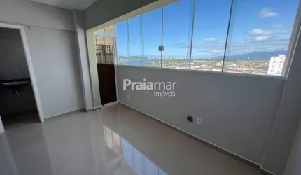 COBERTURA TRIPLEX À VENDA EM SÃO VICENTE | 3 SUÍTES, PISICNA, 2 VAGAS E ELEVADOR