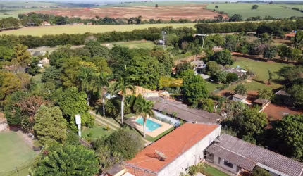 Linda chácara com 3 dormitórios à venda, 1200 m² por R$ 790.000 - Glebas California - Limeira/São P