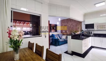 Ótima casa com 3 dormitórios à venda, 132 m² por R$ 450.000 - Parque Nova Carioba - Americana/SP