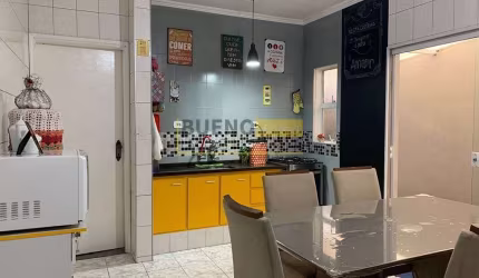 Ótima casa com 2 dormitórios e belíssima área gourmet à venda por R$ 340.000 - Parque Planalto - Sa