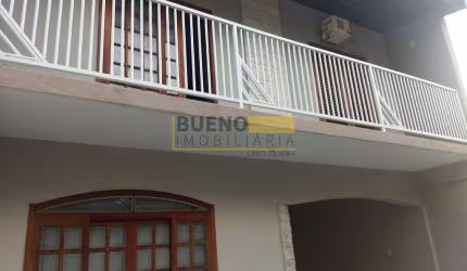Linda casa com 3 dormitórios à venda, 205 m² por R$ 640.000 - Parque Novo Mundo - Americana/SP