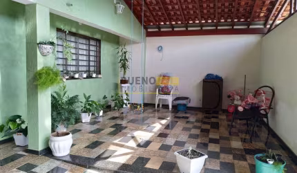 Linda casa com 3 dormitórios à venda, 231 m² por R$ 585.000 - Jardim Laudissi - Santa Bárbara D'Oes