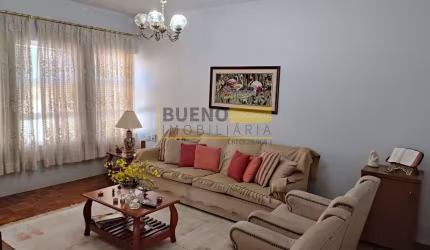 Bela casa com 4 dormitórios à venda, 223 m² por R$ 870.000 - Chácara Machadinho II - Americana/SP