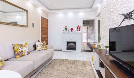 Casa com 3 quartos à venda na Rua Cláudio José Nunes, 229, Jardim das Imbuias, São Paulo, 170 m2 por R$ 490.000