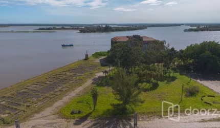 Terreno à venda na Avenida Mauá, 450, Centro Histórico, Porto Alegre, 532 m2 por R$ 1.949.000