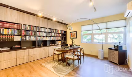 Sala comercial à venda na Rua Mostardeiro, 691, Rio Branco, Porto Alegre, 72 m2 por R$ 800.000