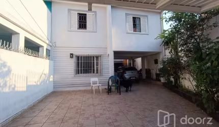 Casa com 3 quartos à venda na José Prado, 59, Vila Castelo, São Paulo, 190 m2 por R$ 700.000