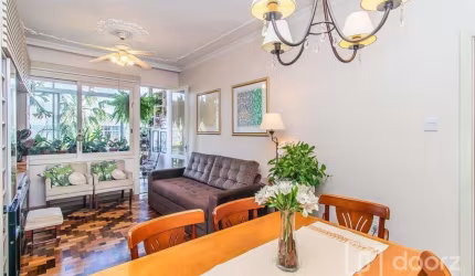 Apartamento com 3 quartos à venda na Rua Sarmento Leite, 288, Bom Fim, Porto Alegre, 126 m2 por R$ 449.000