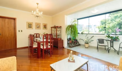 Apartamento com 3 quartos à venda na Rua Américo Vespucio, 81, Higienópolis, Porto Alegre, 138 m2 por R$ 985.000