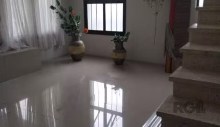 Cobertura com 3 quartos à venda na Rua Octávio de Souza, 481, Teresópolis, Porto Alegre, 148 m2 por R$ 490.000