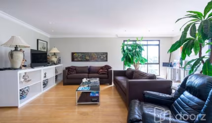 Apartamento com 4 quartos à venda na Rua José Jannarelli, 701, Vila Progredior, São Paulo, 259 m2 por R$ 2.640.000