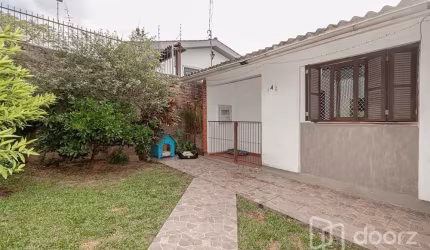 Casa com 3 quartos à venda na Acesso dos Flamboyant, 146, Santa Tereza, Porto Alegre, 80 m2 por R$ 425.000