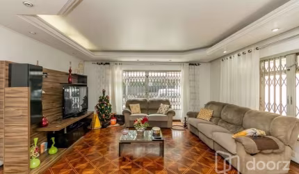 Casa com 3 quartos à venda na Praça Xavier da Silveira, 92, Mooca, São Paulo, 305 m2 por R$ 1.500.000