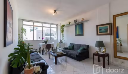 Apartamento com 3 quartos à venda na Rua José Antônio Coelho, 730, Vila Mariana, São Paulo, 120 m2 por R$ 820.000