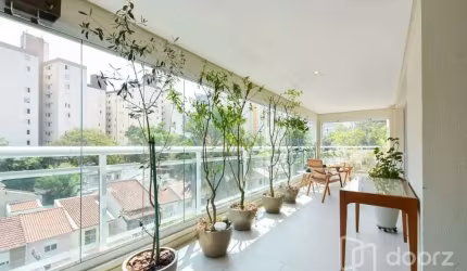 Apartamento com 4 quartos à venda na Rua Embuaçu, 179, Vila Mariana, São Paulo, 200 m2 por R$ 3.300.000